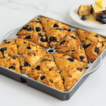 Nordic Ware Mini Scone and Biscuit Pan, 16 Count