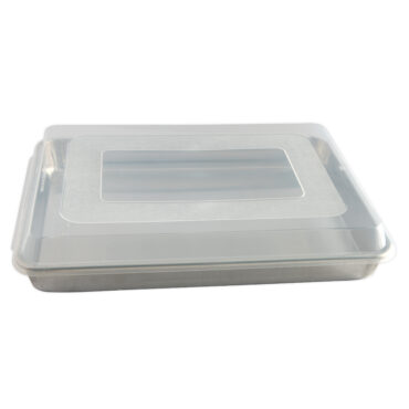 Nordic Ware High Sided Sheet Cake Pan with Lid - 9791615