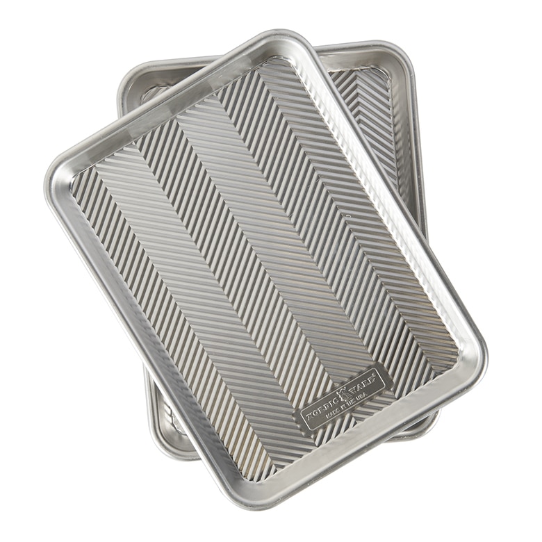 Nordic Ware Insulated Airbake Quarter Sheet Baking Pan 13x9.5x1-1/4”