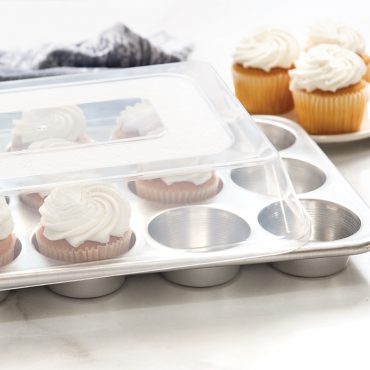  Nordic Ware Commercial Filled Cupcakes Pan 85002: Home & Kitchen