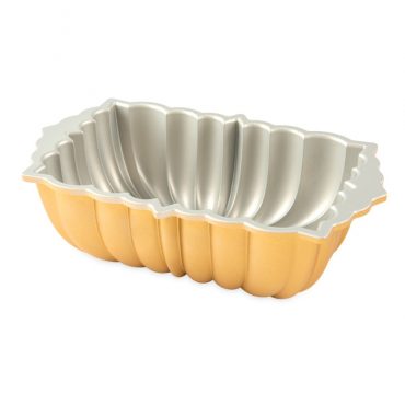 Classic Fluted Loaf Pan, Nordic Ware