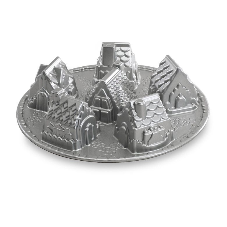  Nordic Ware Gingerbread House Duet Pan: Novelty Cake Pans: Home  & Kitchen