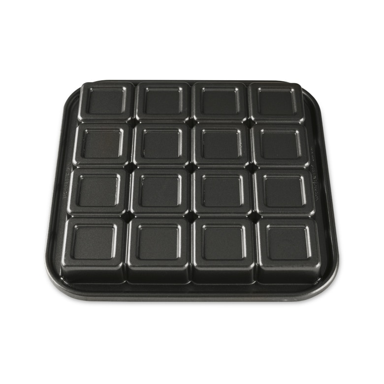 Bakerpan Silicone Brownie Mold for Baking, Individual Bite Size 1.5 Inch  Brownie Squares, Silicone Brownie Pan with dividers, 15 Cavities - Set of 2