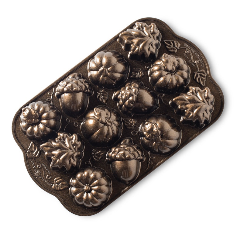 Nordic Ware - Autumn Delights Cakelet Pan