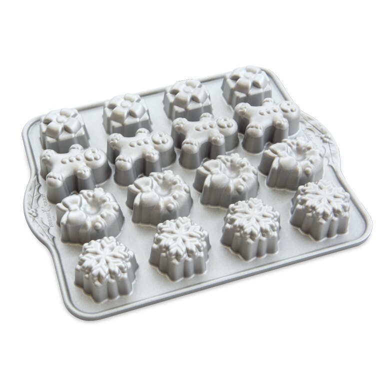 https://www.nordicware.com/wp-content/uploads/2021/04/93748_holiday_teacakes_pan_780x780_1__55148.1617722770.1280.1280.jpg