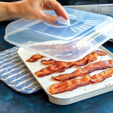  Nordic Ware Microwaveable Slanted Bacon Tray/Food Defroster:  Home & Kitchen
