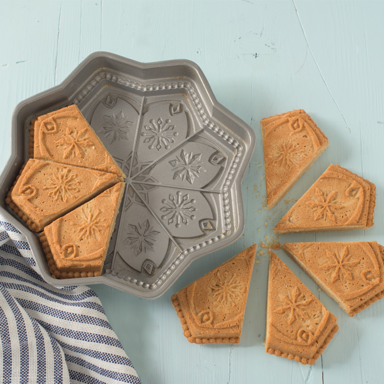 Shortbread Cookie Mix and Snowflake Pan Set - King Arthur Baking Company