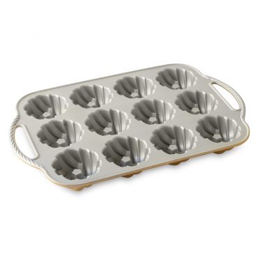Braided Pan by @nordicwareusa This pan is perfect for creating