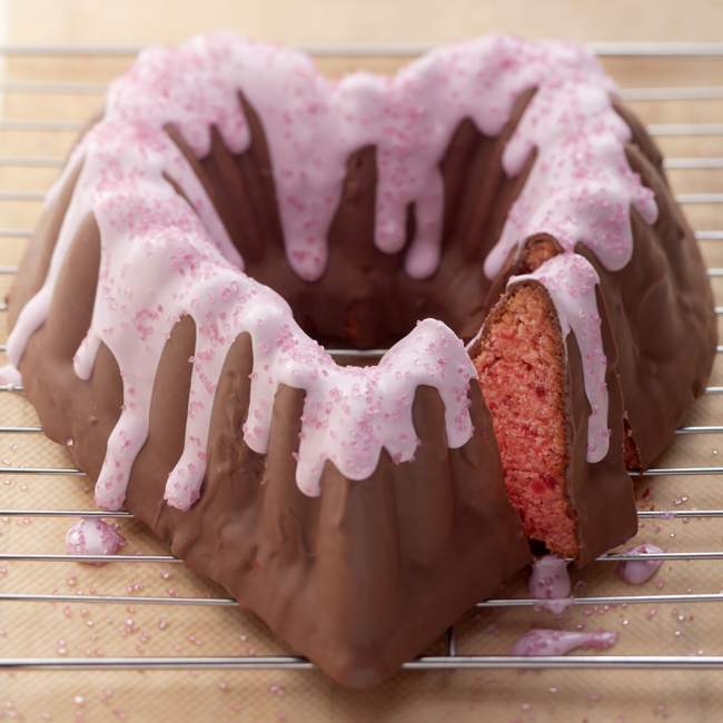 https://www.nordicware.com/wp-content/uploads/2021/05/valentine_s_day_chocolate_covered_cherry_bundt_cake.jpg