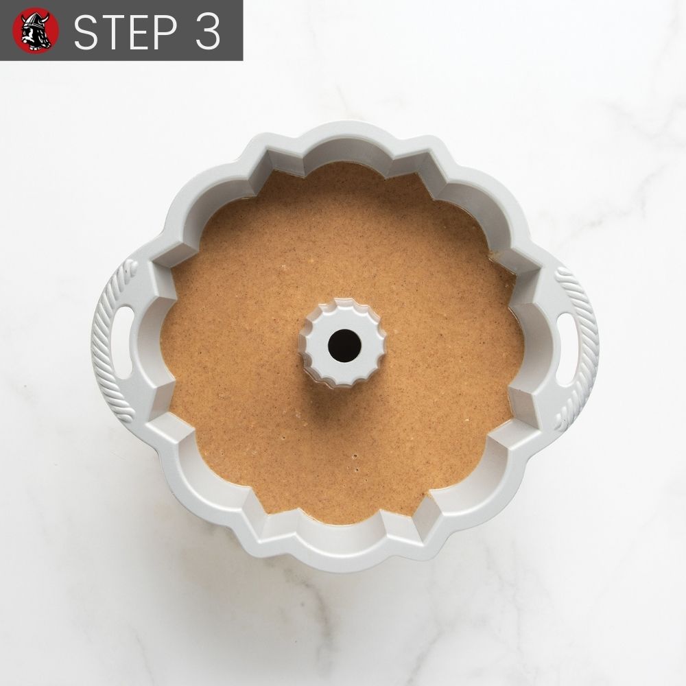 Nordic Ware - Proform - Coffee Cake Pan - 10 - Non-Stick