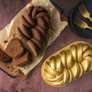 Cinnamon & Almond Loaf Pan - Nordic Ware - Fancy Flours
