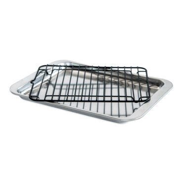 Nordic Ware Compact Oven 3 Pc Broil & Bake Set — Las Cosas Kitchen Shoppe