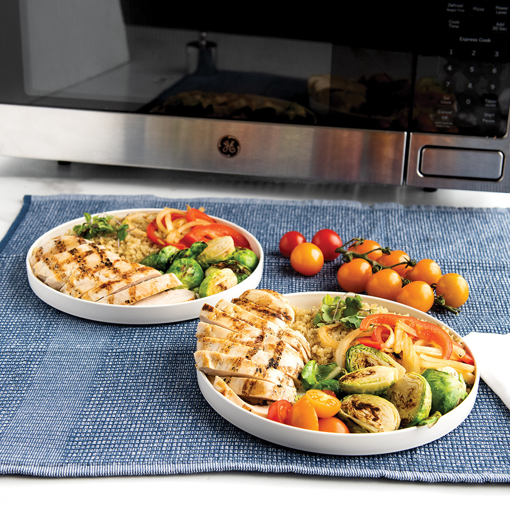 Nordic Ware Microwave 3 Piece Dinnerware Set – SHANULKA Home Decor