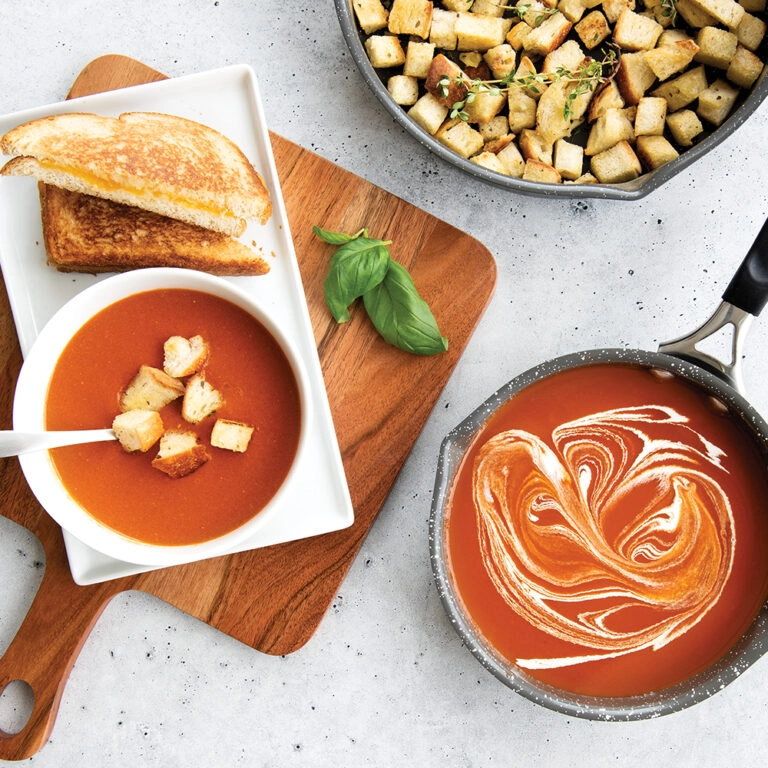 Image of Verde 8" Skillet with tomatoe soup and lunch scene