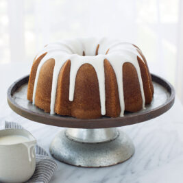Bake a Cake Your Grandma Would Be Proud Of With These Bundt Pans