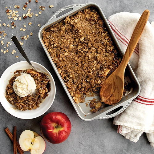 Image of Spiced Apple Crisp in Nordic Ware Procast 11x13 pan