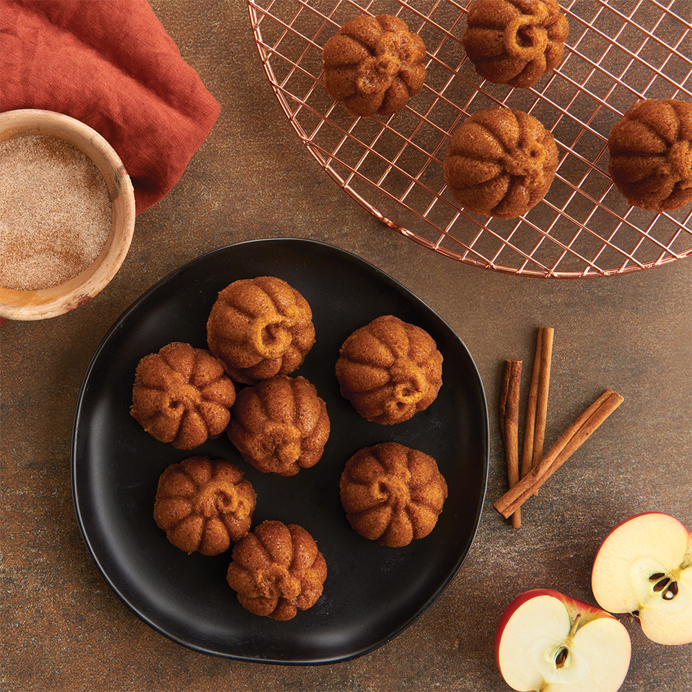 Apple Cider Donut Pumpkin Cakelets